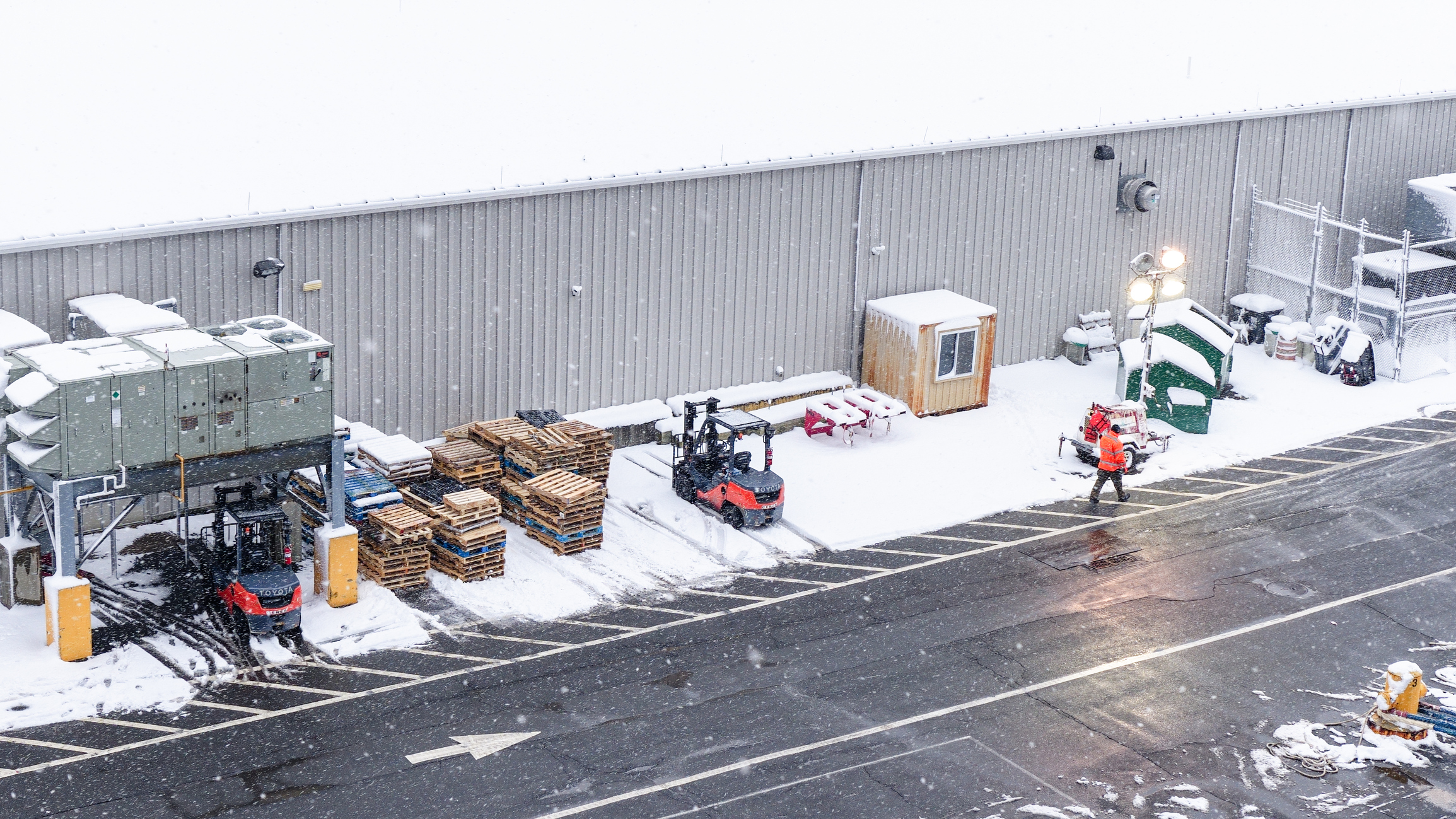 Winter Storm Response Planning for Commercial Facilities 1